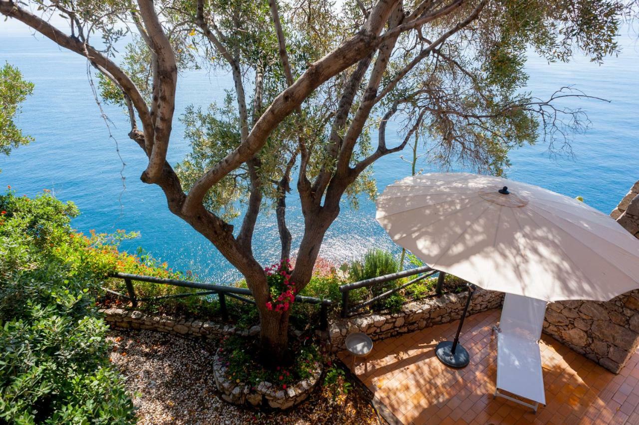 Casa Trevelyan Isola Bella Apartment ตาออร์มินา ภายนอก รูปภาพ