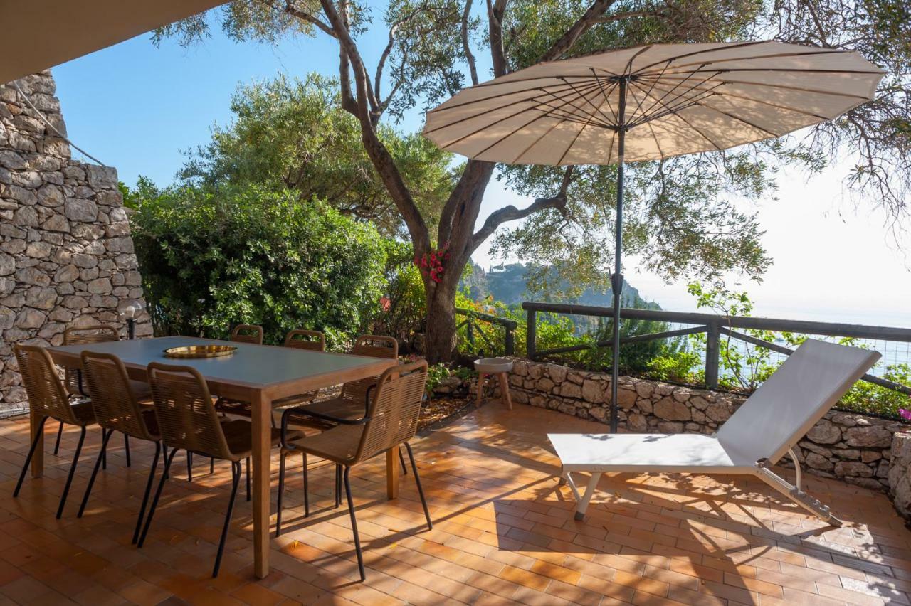 Casa Trevelyan Isola Bella Apartment ตาออร์มินา ภายนอก รูปภาพ